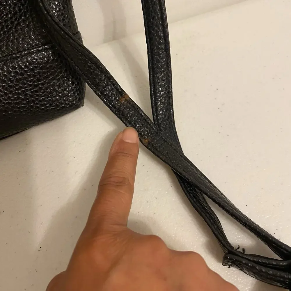 Bounded Leather Pebbled Crossbody Shoulder Bag Stone Mountain Black Adj Strap